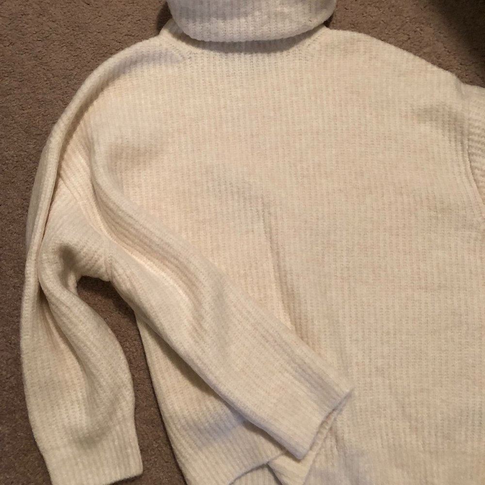 Zara Wool Blend Ribbed Oversized Turtleneck Sweater Cream New